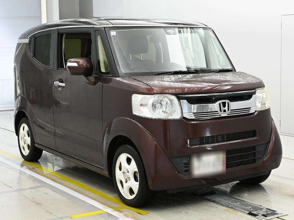 HONDA N-BOX SLASH
