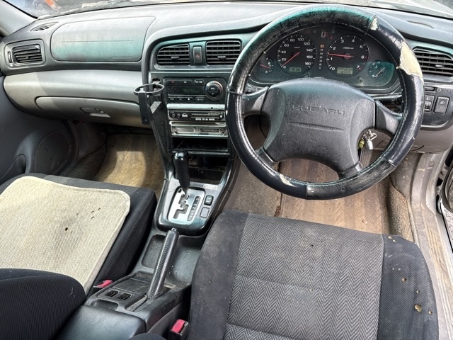 SUBARU LEGACY