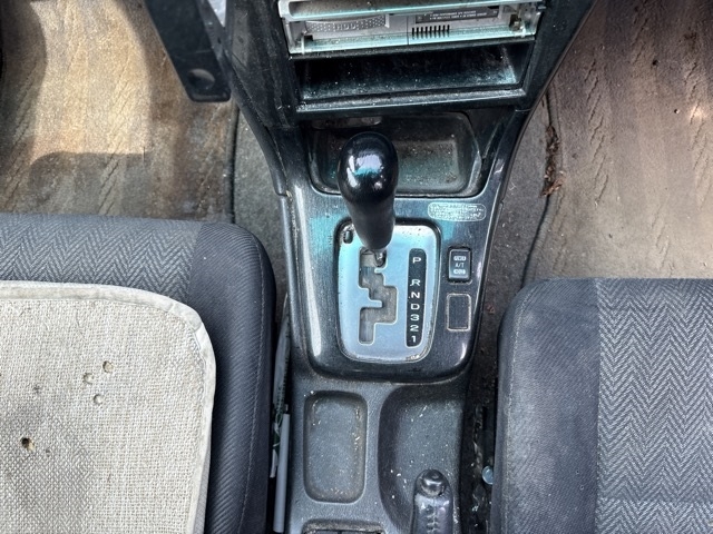 SUBARU LEGACY