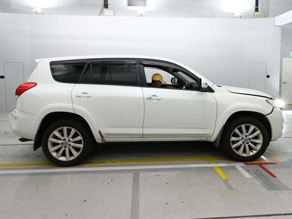 TOYOTA VANGUARD