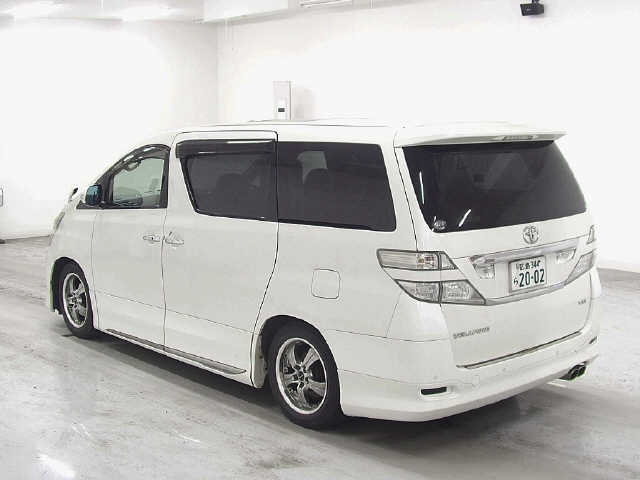 TOYOTA VELLFIRE