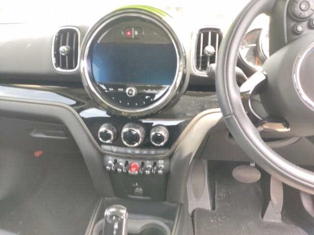 MINI CROSSOVER