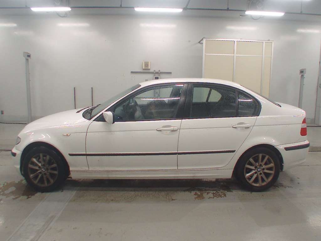 BMW 3-SERIES