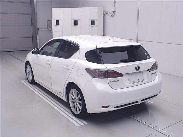LEXUS CT200H