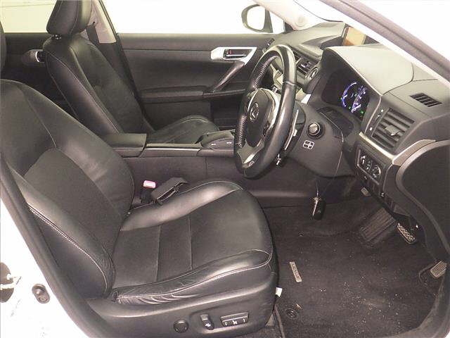 LEXUS CT200H