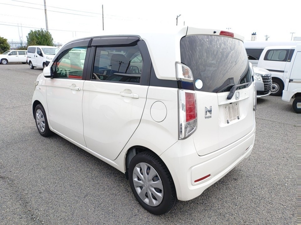 HONDA N-WGN