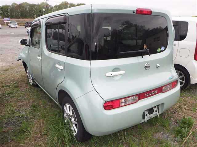 NISSAN CUBE