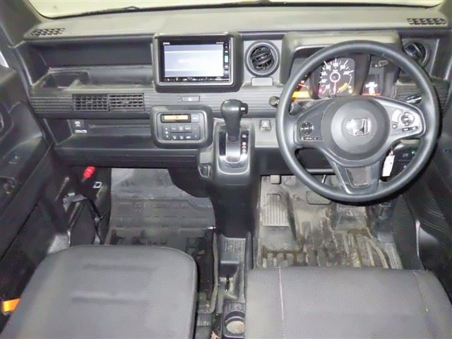 HONDA N-VAN