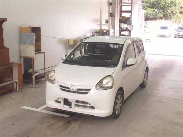 TOYOTA PIXIS EPOCH