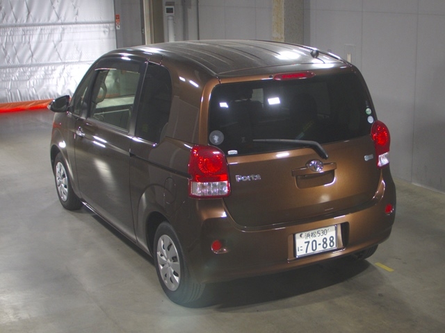 TOYOTA PORTE