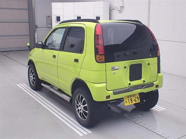 DAIHATSU TERIOS KID