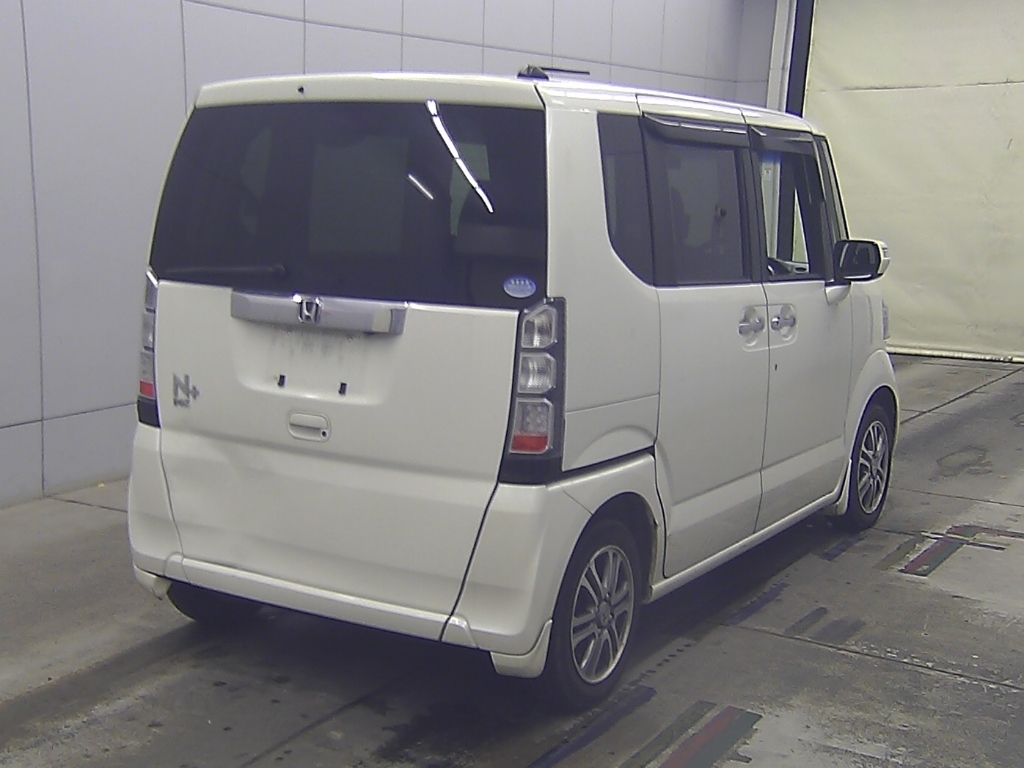 HONDA N-BOX+