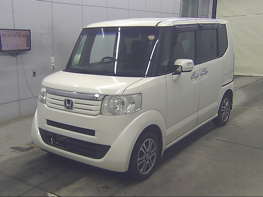 HONDA N-BOX+