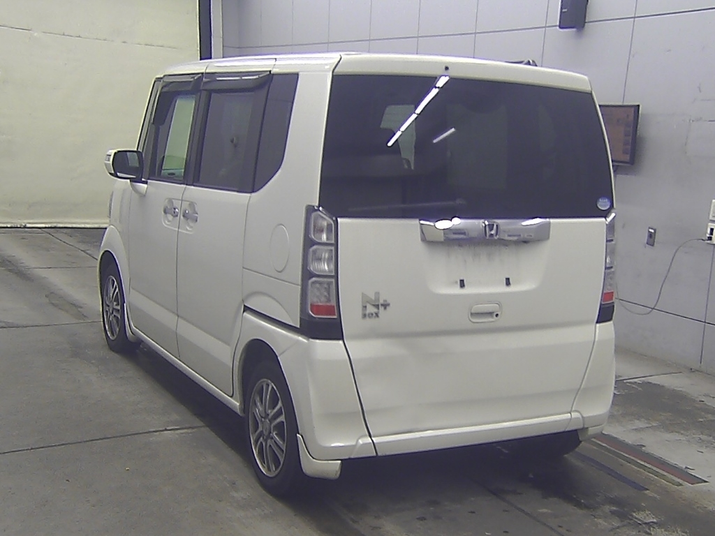 HONDA N-BOX+