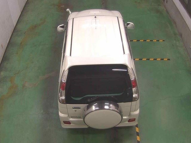 DAIHATSU TERIOS KID