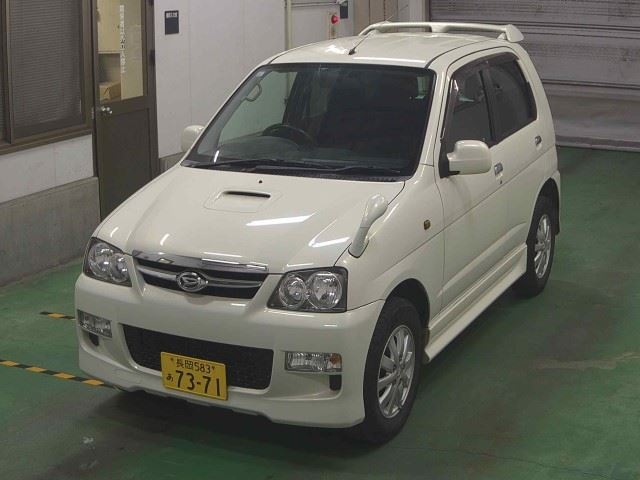 DAIHATSU TERIOS KID
