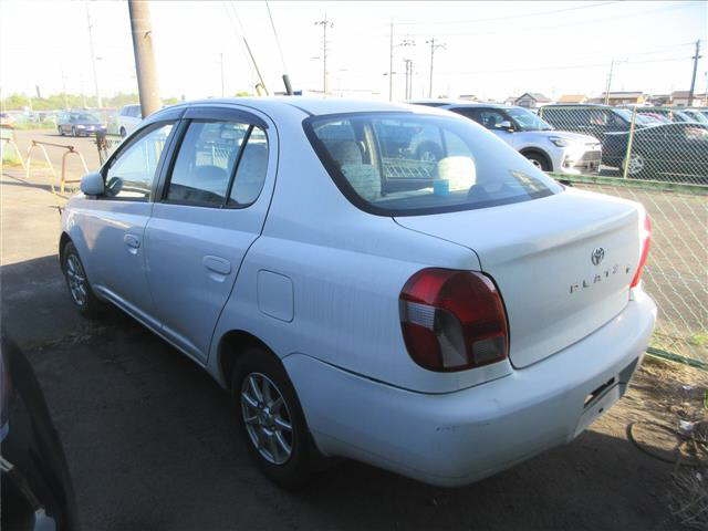 TOYOTA PLATZ