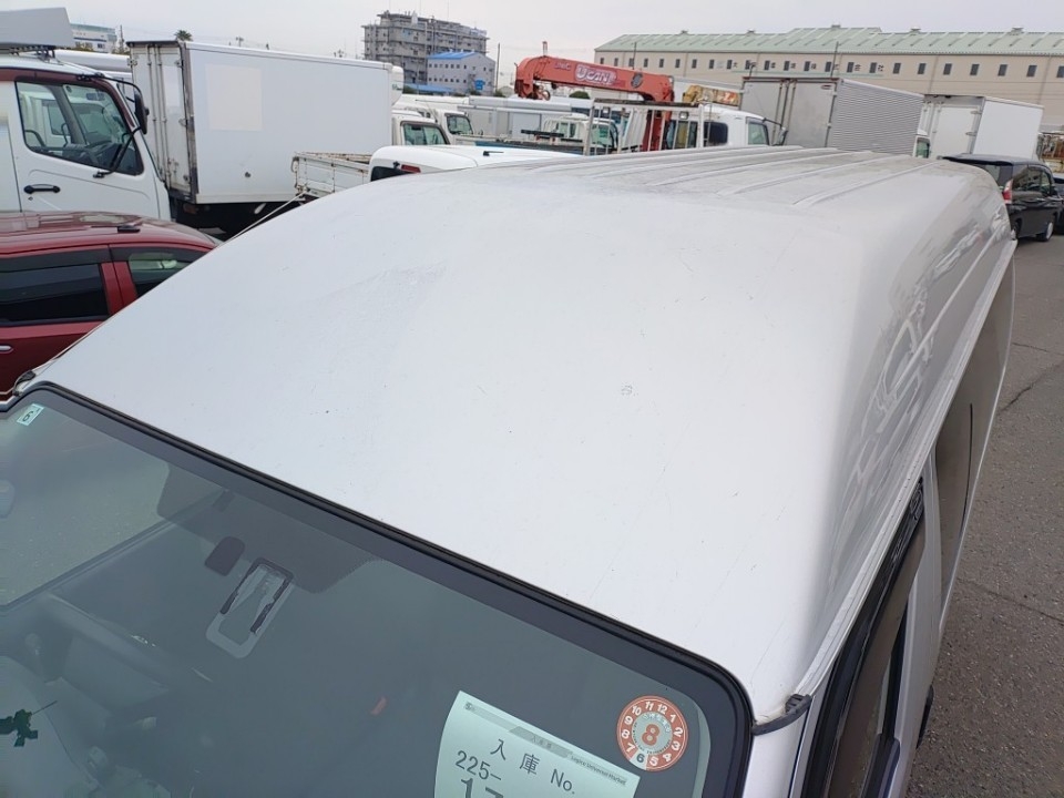 TOYOTA REGIUS ACE