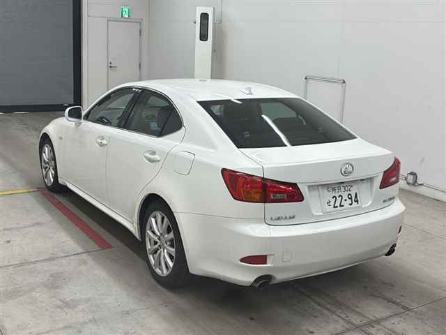 LEXUS IS350