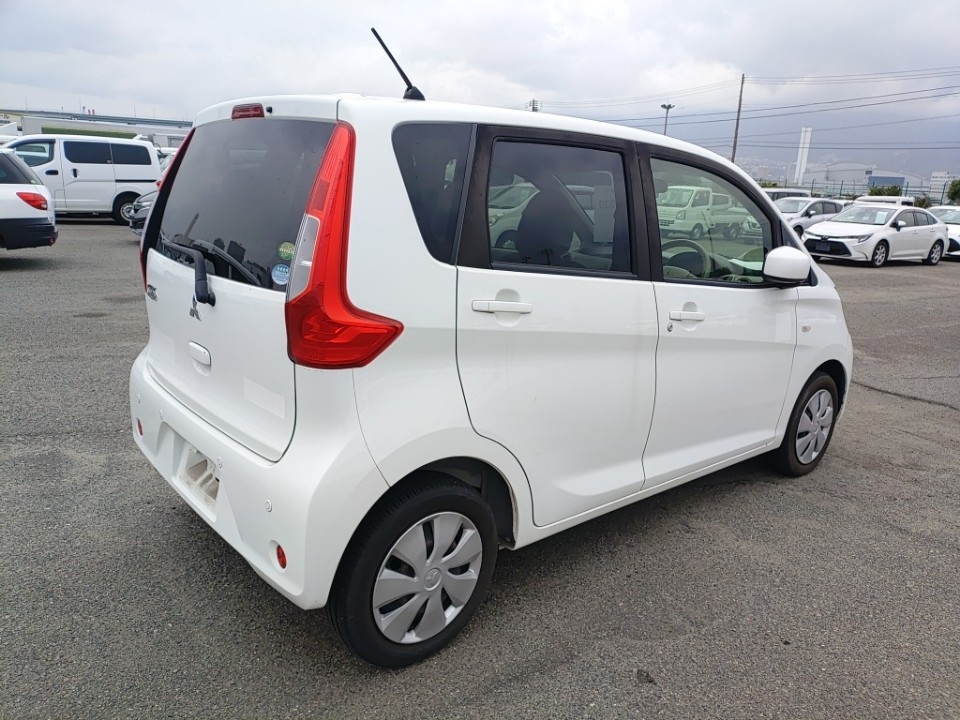 MITSUBISHI EK WAGON