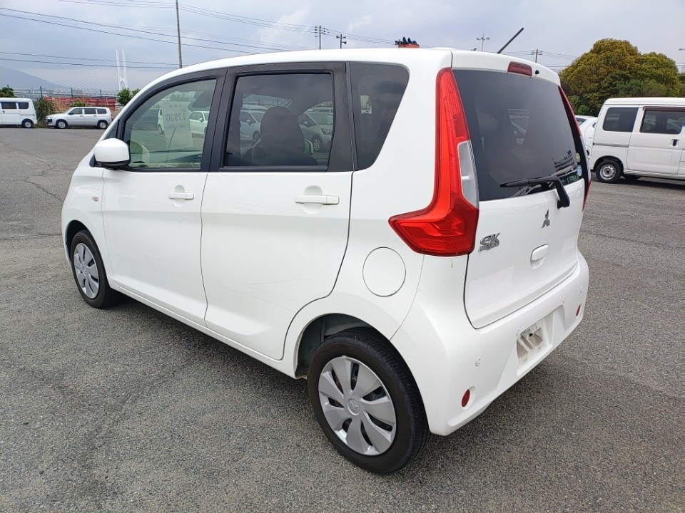 MITSUBISHI EK WAGON