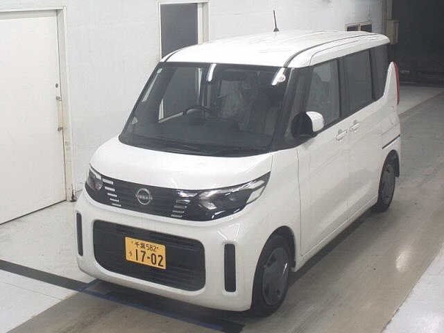 NISSAN ROOX