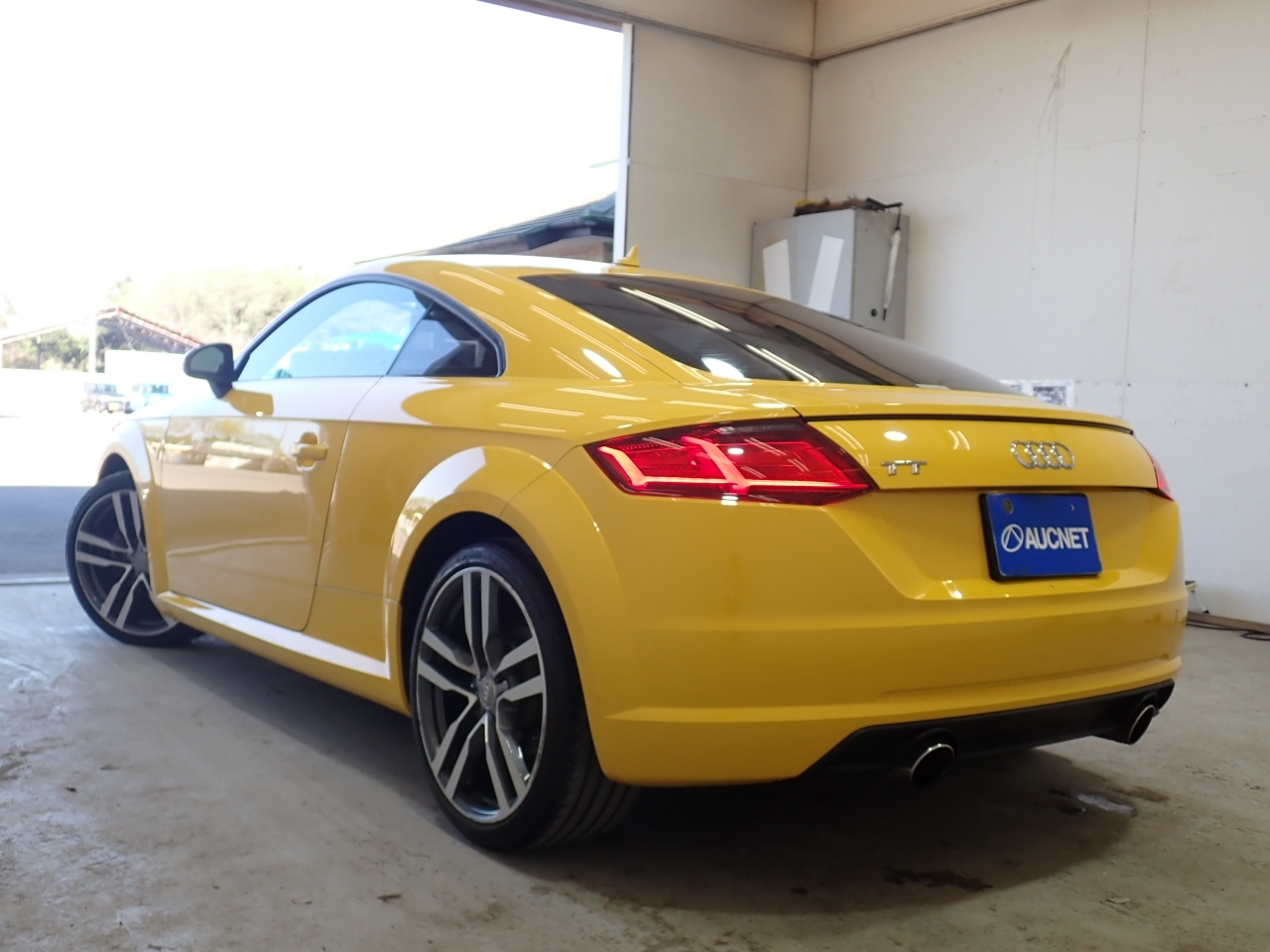 AUDI TT