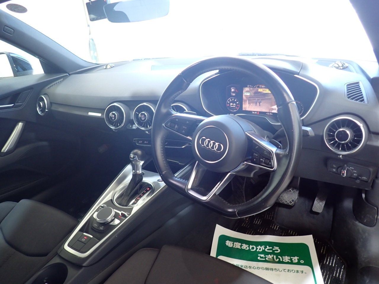 AUDI TT