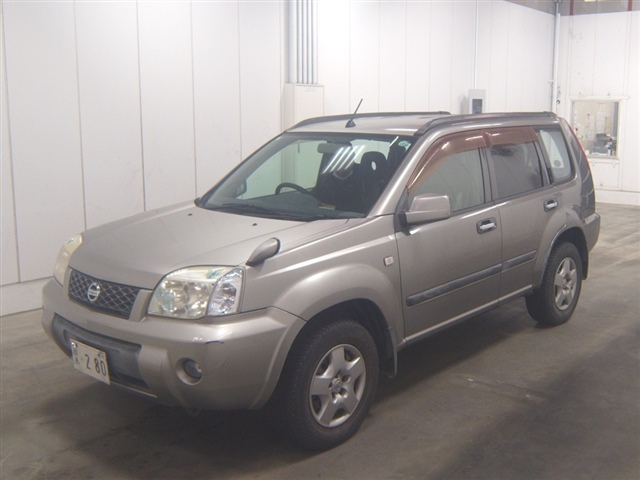 NISSAN X-TRAIL
