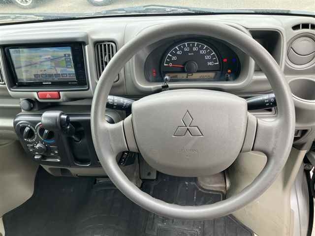 MITSUBISHI MINICAB