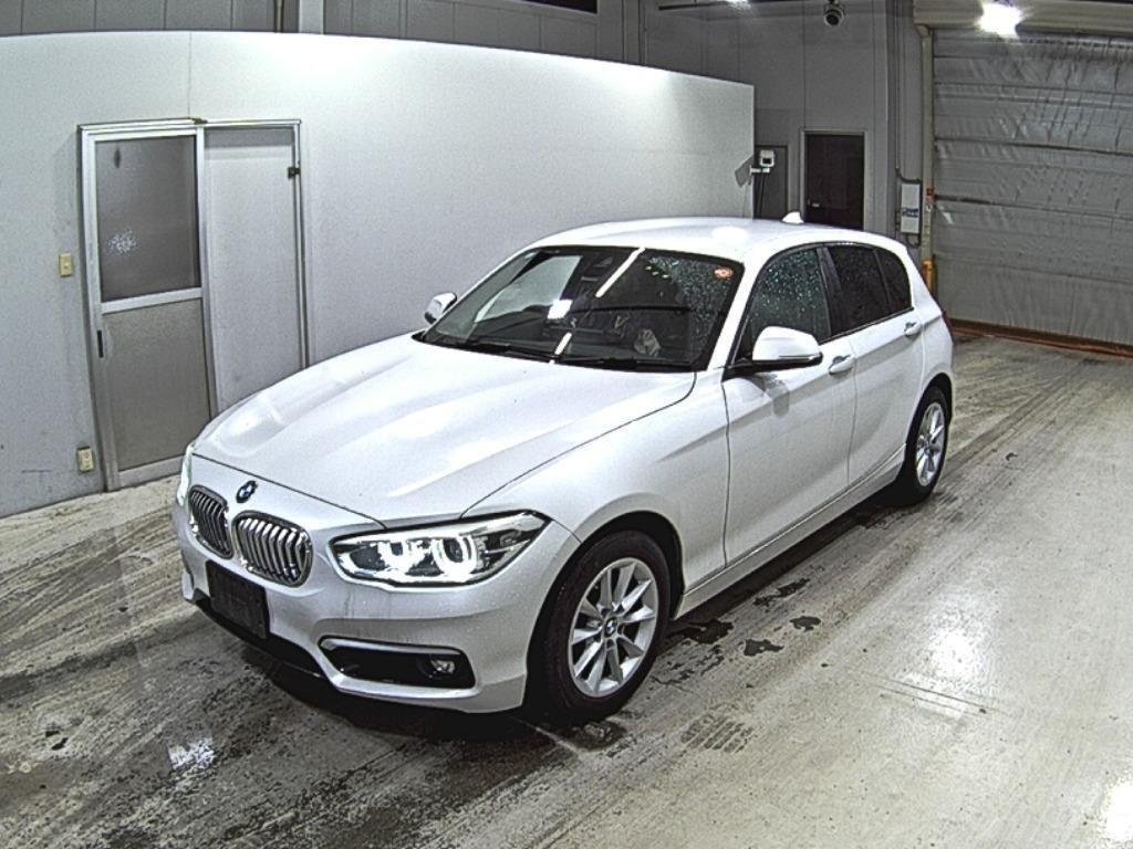 BMW 1-SERIES