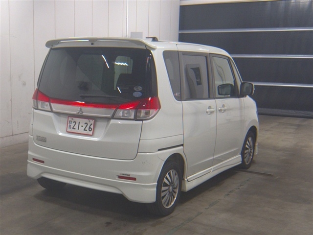 MITSUBISHI DELICA D:2
