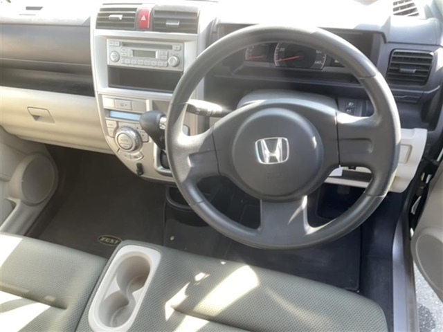 HONDA ZEST