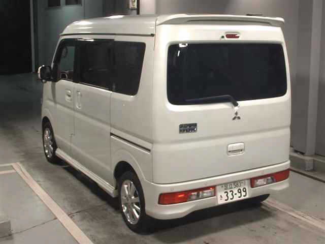 MITSUBISHI TOWN BOX