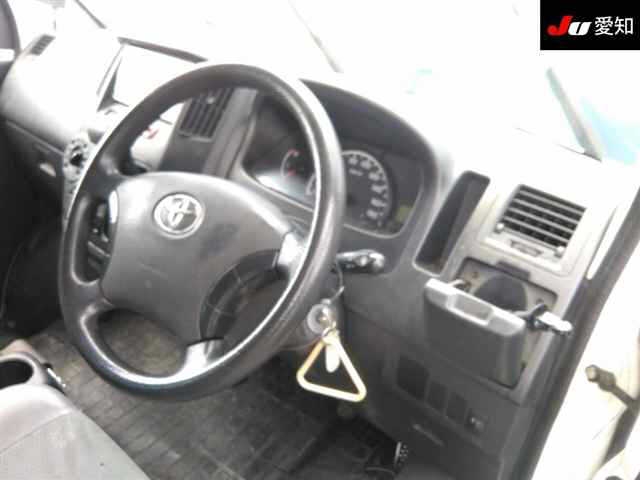 TOYOTA LITE ACE