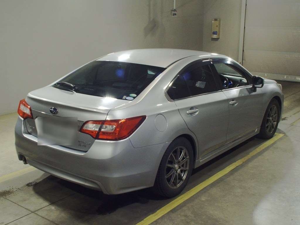 SUBARU LEGACY B4
