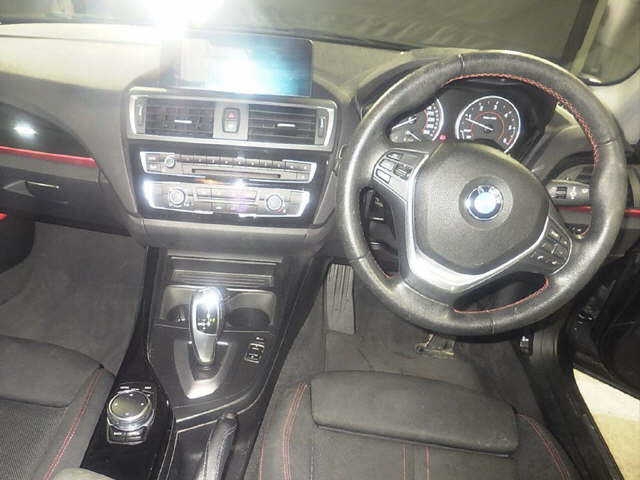 BMW 1-SERIES