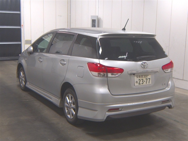 TOYOTA WISH