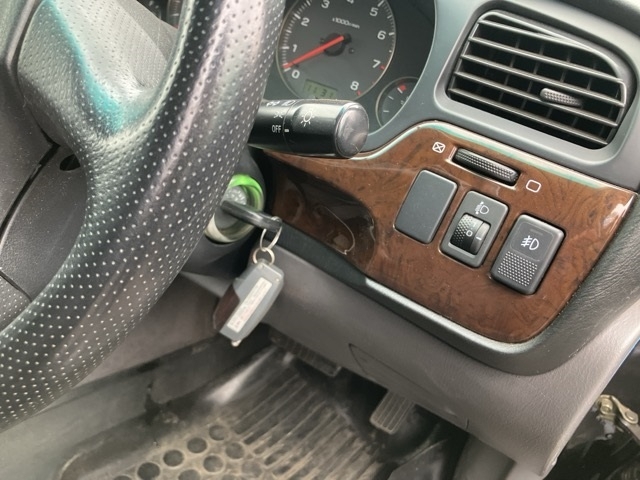 SUBARU LEGACY