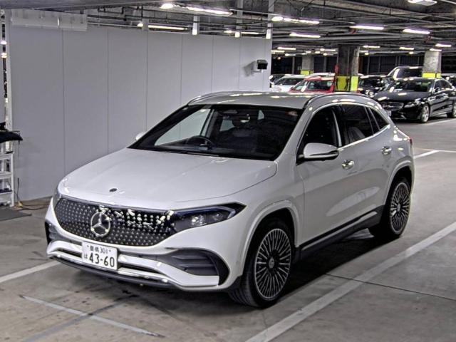 MERCEDES-BENZ EQA