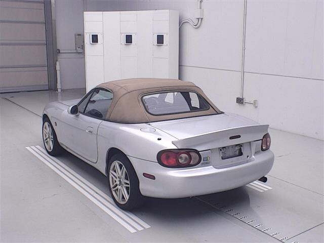 MAZDA ROADSTER