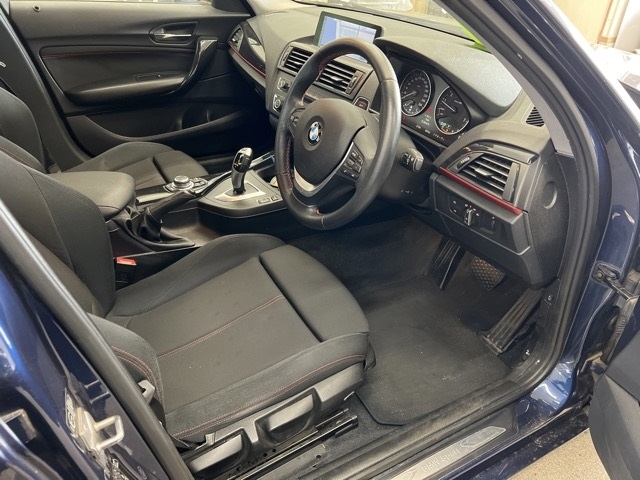 BMW 1-SERIES