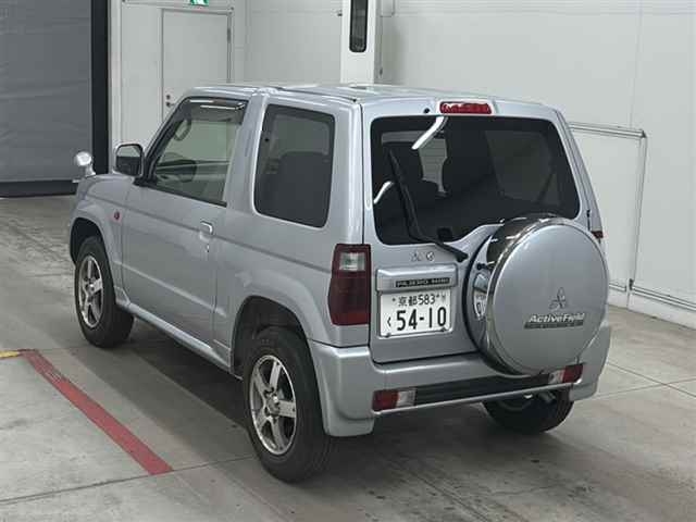 MITSUBISHI PAJERO MINI