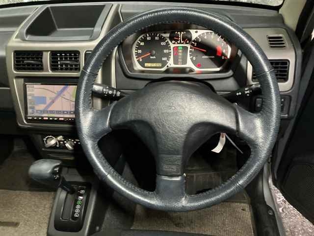 MITSUBISHI PAJERO MINI