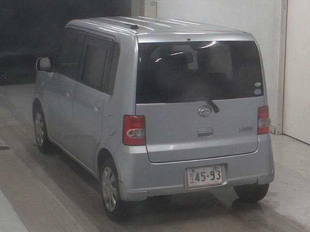 DAIHATSU MOVE CONTE