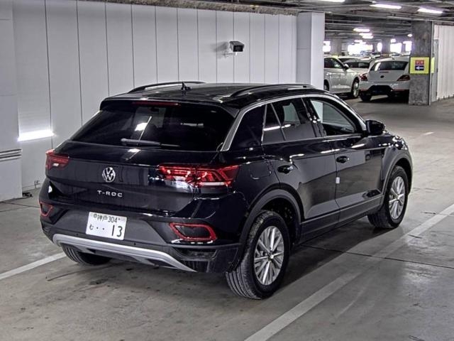 VOLKSWAGEN T-ROC