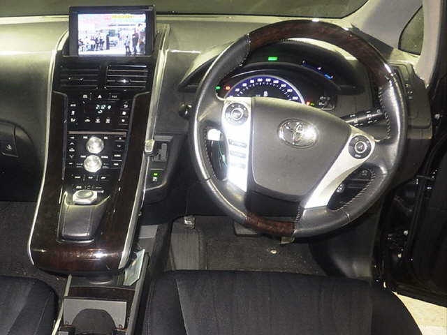 TOYOTA SAI