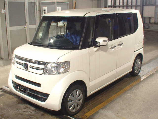 HONDA N-BOX