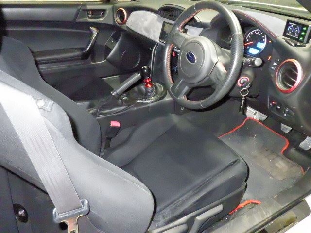 SUBARU BRZ
