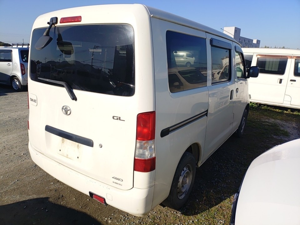 TOYOTA TOWN ACE